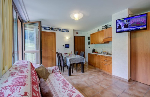 Bardonecchia Apartment | La Marmotta Campo Smith on the Ski Slopes