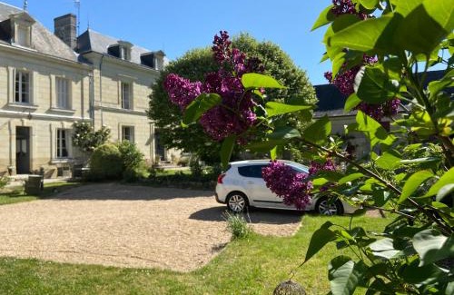 Beaumont-en-Veron House | La Pénesais