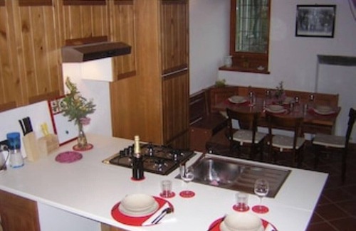 Cremia House | La Pace: the paradise of relax, 3 terraces lake view and a fireplace