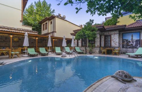 Kaleici Hotel | La Paloma Hotel