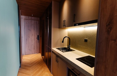 Hang Bac Hotel | La Passion Premium Cau Go Hotel