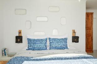 Oia Hotel | La Perla Villas and Suites - Adults Only
