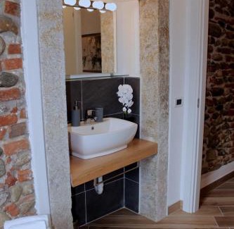 Castelnovate Bed & Breakfast | La Piccola Corte Malpensa, 8 minuti d'auto