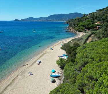 La Croix-Valmer Hotel | La Pinède Plage