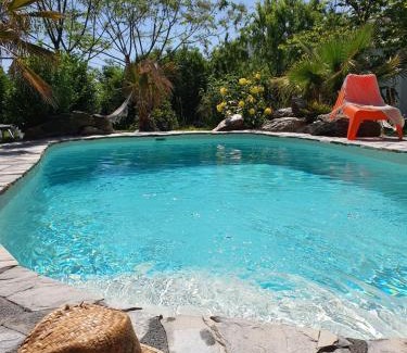 Portugos House | La Placeta Guesthouse