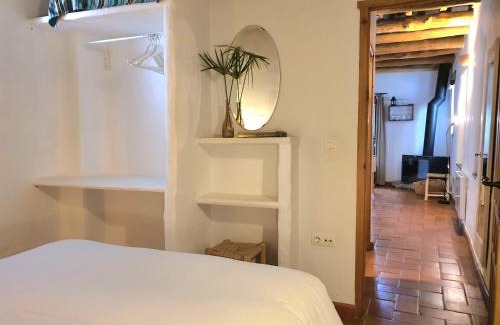 Portugos House | La Placeta Guesthouse