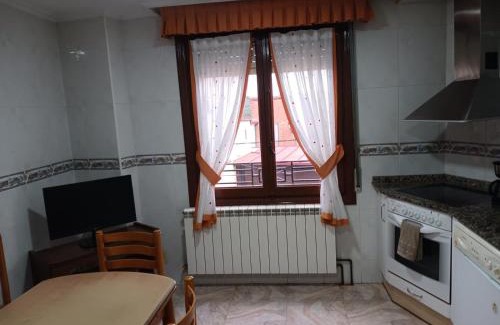 Cardenas Apartment | La puerta del Valle 1 Bonito piso de 130 m