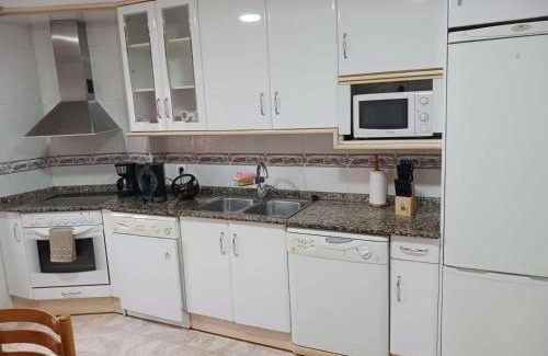 Cardenas Apartment | La puerta del Valle 1 Bonito piso de 130 m