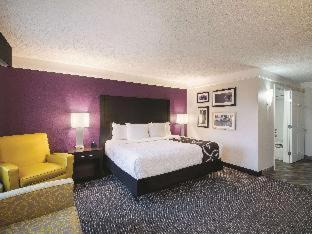 McNeil Hotel | La Quinta by Wyndham Austin Round Rock