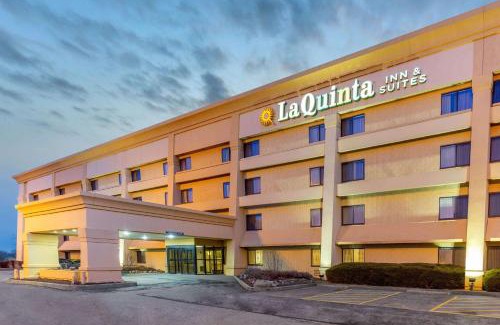 Gurnee Hotel | La Quinta by Wyndham Chicago Gurnee