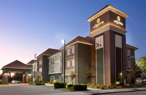 Fresno Hotel | La Quinta by Wyndham Fresno Northwest