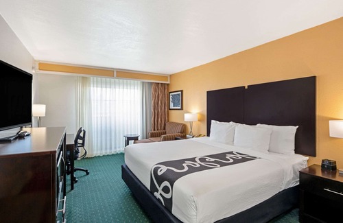 Southwest Berkeley Hotel | La Quinta Inn by Wyndham Berkeley