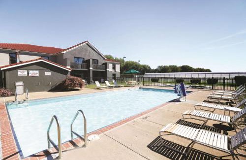 Sandusky South Hotel | La Quinta Inn by Wyndham Sandusky near Cedar Point