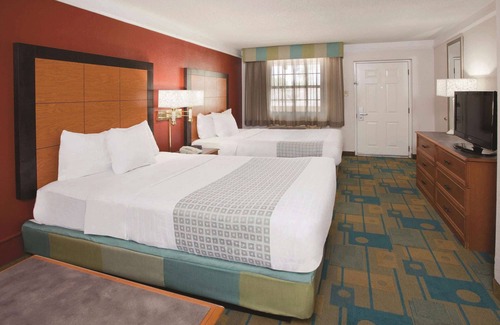 Savannah Hotel | La Quinta Inn by Wyndham Savannah Midtown