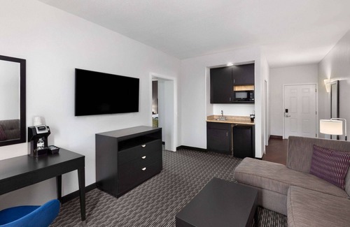 Cedar Park Hotel | La Quinta Inn & Suites by Wyndham Austin - Cedar Park