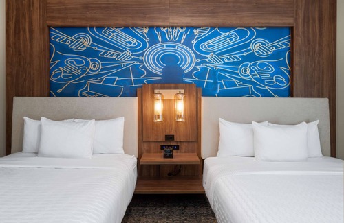 East Bank Hotel | La Quinta Inn & Suites by Wyndham Nashville Downtown/Stadium