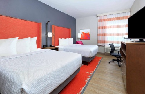 Lakeway Hotel | La Quinta Inn & Suites by Wyndham Lakeway