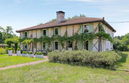 Parentis-en-Born Bed & Breakfast | La résinière de pirique