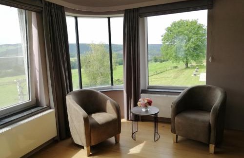 Stavelot House | La Roseraie