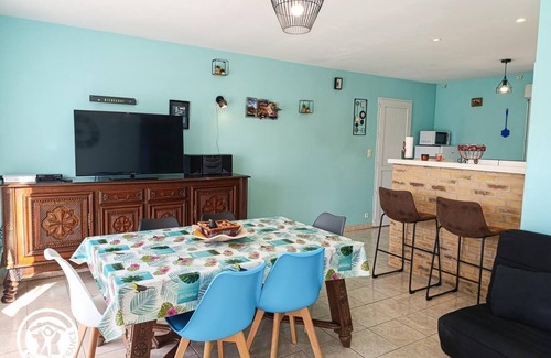 Creysse House | La Roseraie - CREYSSE