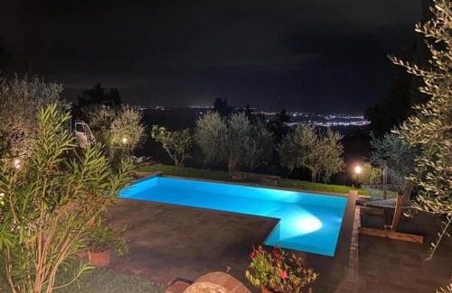 Corsanico House | La Sassaiola by Nicola Real Estate