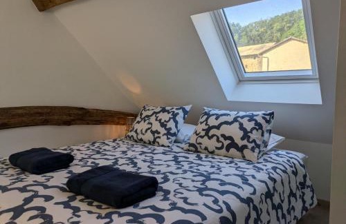 Burnand House | La Saugeraie - Renovated cottage for 2 in historic village