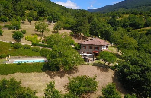 Papiano di Stia Villa | LA SCATOLAIA panoramic Villa on Tuscan hills with private pool and fenced garden