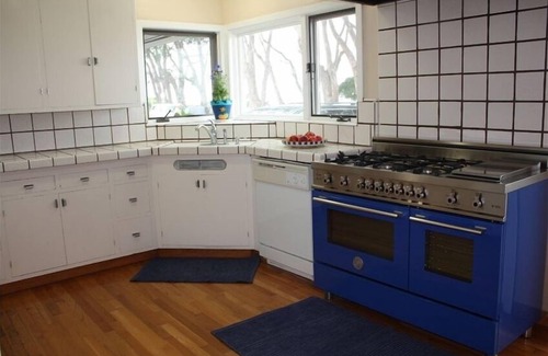 La Selva Beach House | La Selva Beach House with Ocean Views!nn2 bedrooms, 2 bath plus private den