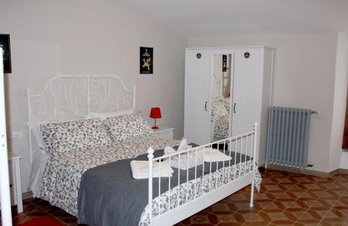 Gubbio House | La Sosta Navarra Bed & Beer