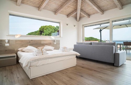 Santa Maria di Castellabate Bed & Breakfast | La Suite sul corso