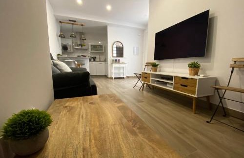 Santa Marina Apartment | LA SUITE DES COULEURS - Apartamento en pleno centro de Córdoba