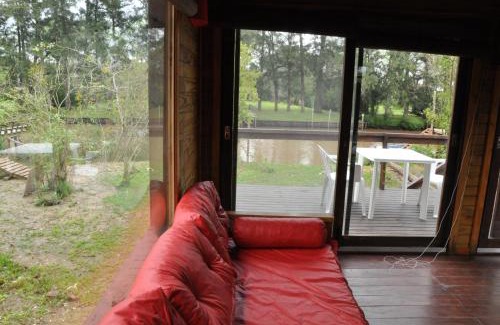 Partido de Tigre Cabin | La Tolerancia