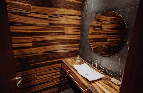 Rio Cuarto Hotel | La Urumpta Hotel, AKEN MIND