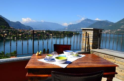 Dervio Apartment | La Valletta Suite