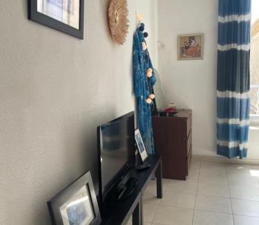 Cazouls-les-Beziers House | La Vigneronne Bleue