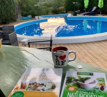 Bize-Minervois Cabin | La Villa du Menhir Gîte