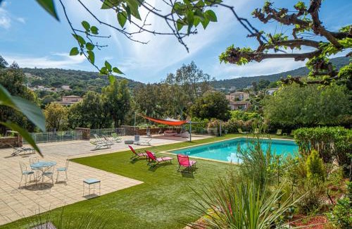 Sainte-Maxime Apartment | La villa Roméo, piscine et spa