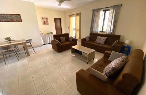 Ouagadougou House | La villette, Ouaga