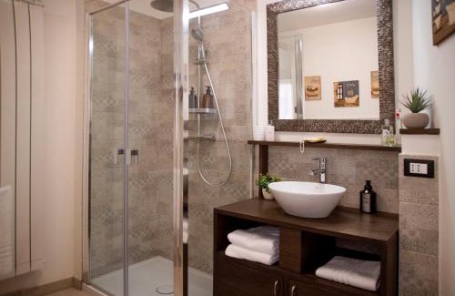 Trevi Apartment | La Volta