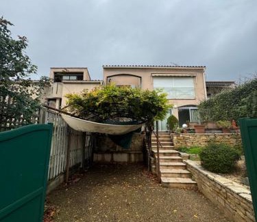 Bages House | la vue des étangs