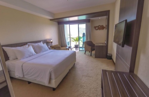 Balige Hotel | Labersa Hotel & Convention Centre Toba