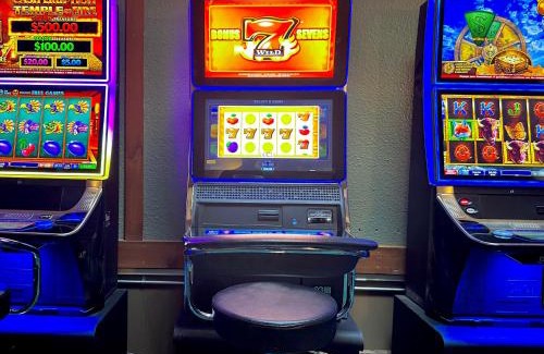 Lacombe Hotel | Lacombe Motor Inn