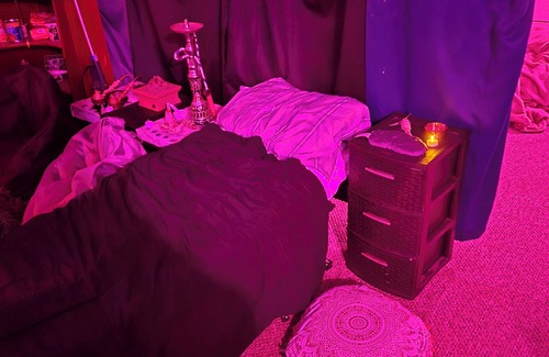 Tallman Resort | LADY'S, CHAKRA, TANTRA RETREAT AND SPA