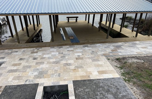 Barataria House | Lafitte House on the Water