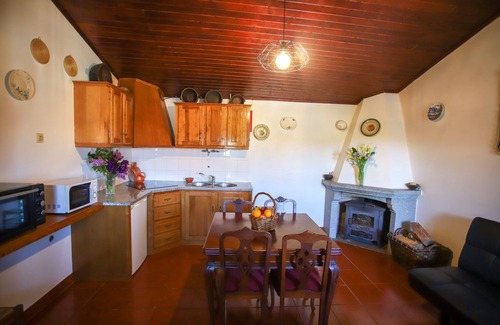 Sortelha House | Lagariça House -TourismRural in the Sortelha Historical Village