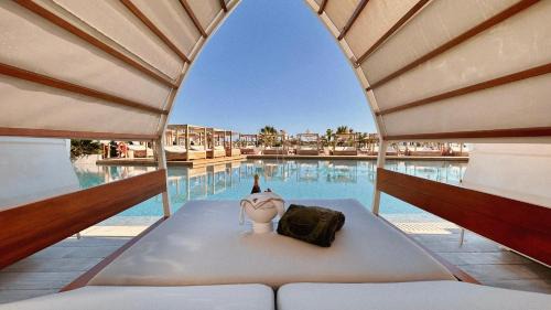Cala'n Bosch Hotel | Lago Resort Menorca - Casas del Lago Adults Only