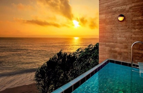 Goseong-gun Condo | Lahene Poolvilla