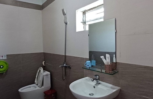 Lien Son Hotel | LAK VIEW