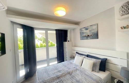 Balatonszemes Apartment | Lake and Pool Apartman Balatonszemes