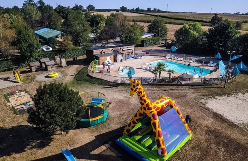 Naucelle House | Lake Bonnefon campsite * - Mobil-Home SPACE 3 bedrooms 6 people